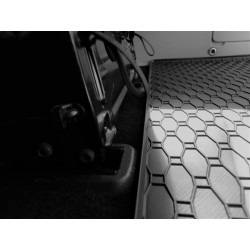 Vaňa do kufra VOLKSWAGEN T5 L1 (2003-2015) gumená