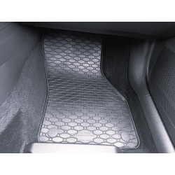 Gumené rohože na mieru pre VW Golf VIII eTSI Variant (od 2020)