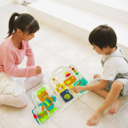 Senzorická manipulačná tabuľa montessori montessori kľučky medvedík XXL svetlo zvuk