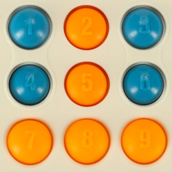 Montessori senzorická hračka pre bábätká telefón s tlačidlami človek