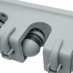 Univerzálny držiak náradia/násad na stenu